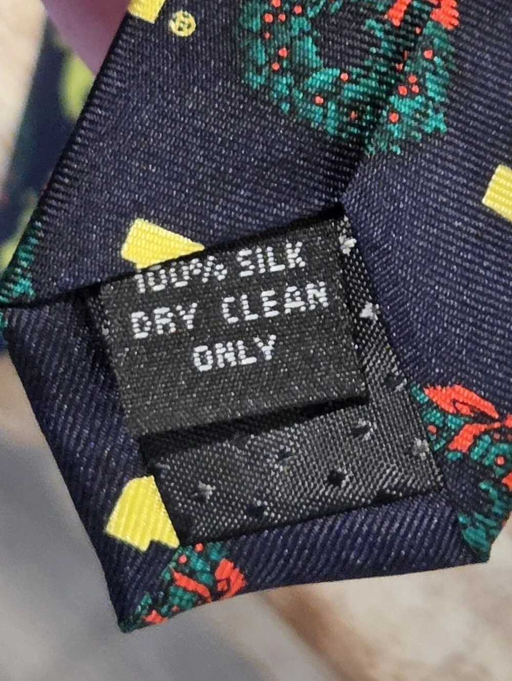 NWT Campus Classics University of Michigan Christmas Silk Tie - 3.75